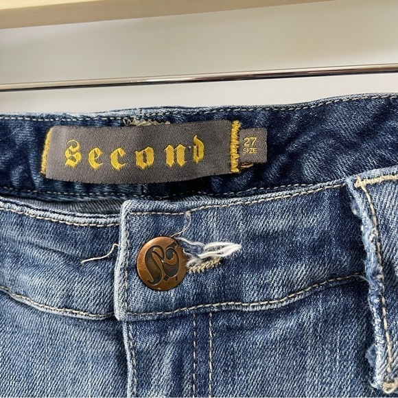 [27] Vintage Second Brand Low-Rise Flare Leg Distressed Ombre Blue Denim Jean - Picture 11 of 13